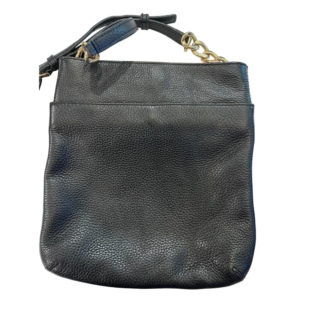 Michael Kors Black Pebbled Leather Crossbody Bag Gold Chain Buckle Detail Luxury